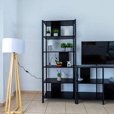 Beautiful 2 Bed Apartment In Paphos Cyprus المظهر الخارجي الصورة