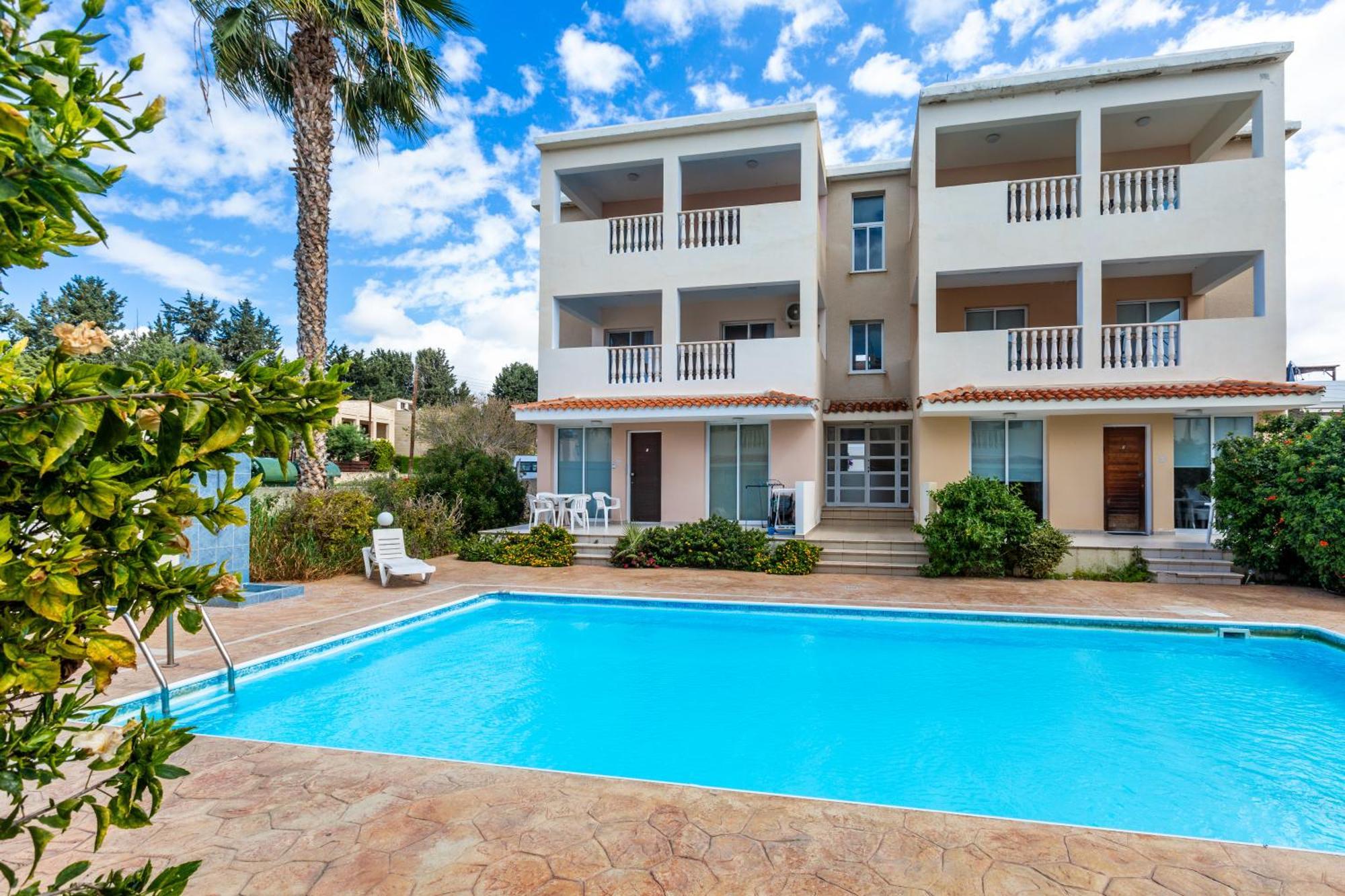 Beautiful 2 Bed Apartment In Paphos Cyprus المظهر الخارجي الصورة