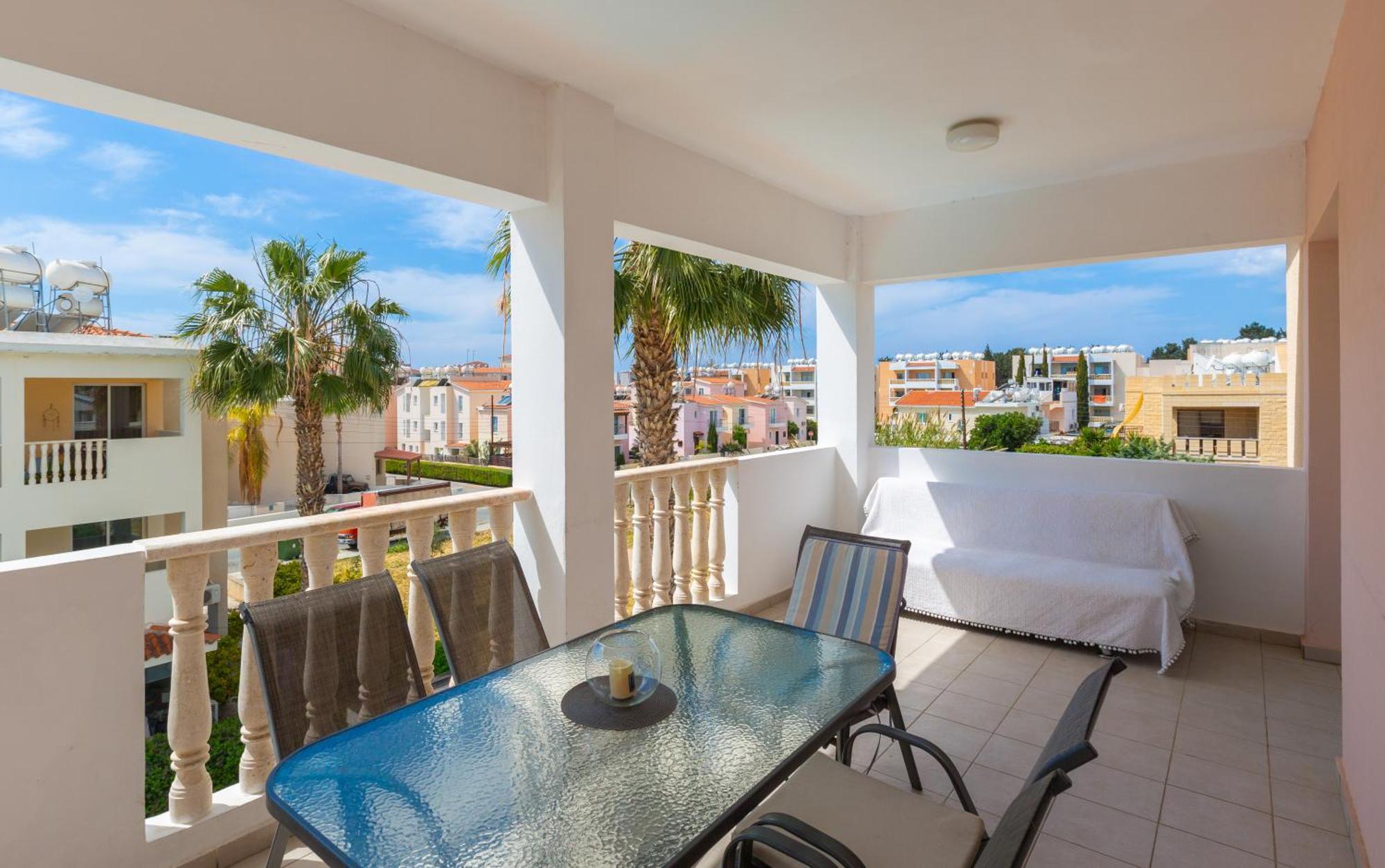 Beautiful 2 Bed Apartment In Paphos Cyprus المظهر الخارجي الصورة