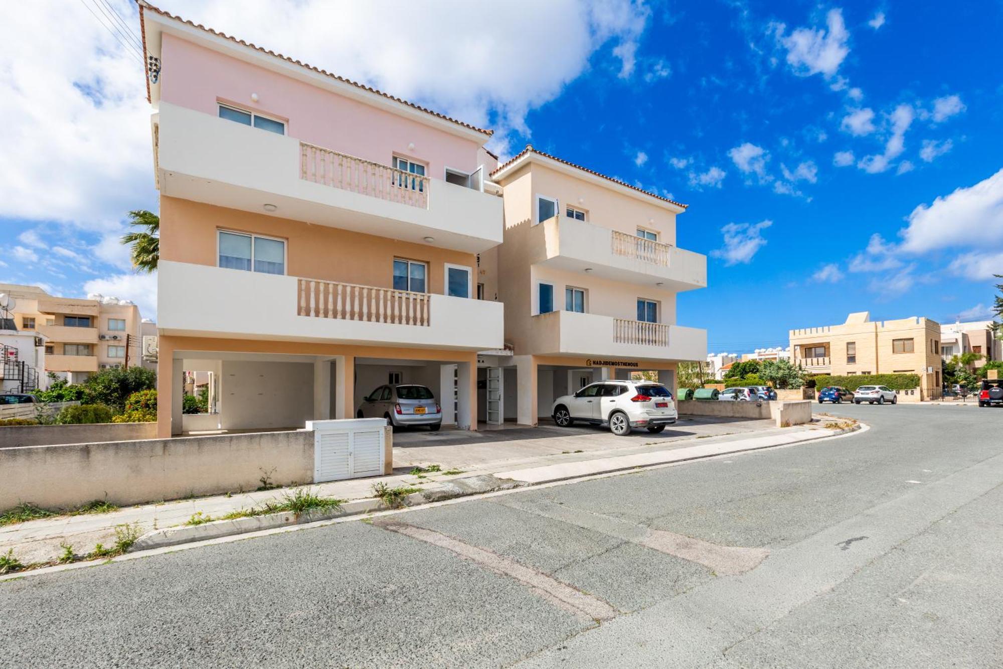 Beautiful 2 Bed Apartment In Paphos Cyprus المظهر الخارجي الصورة